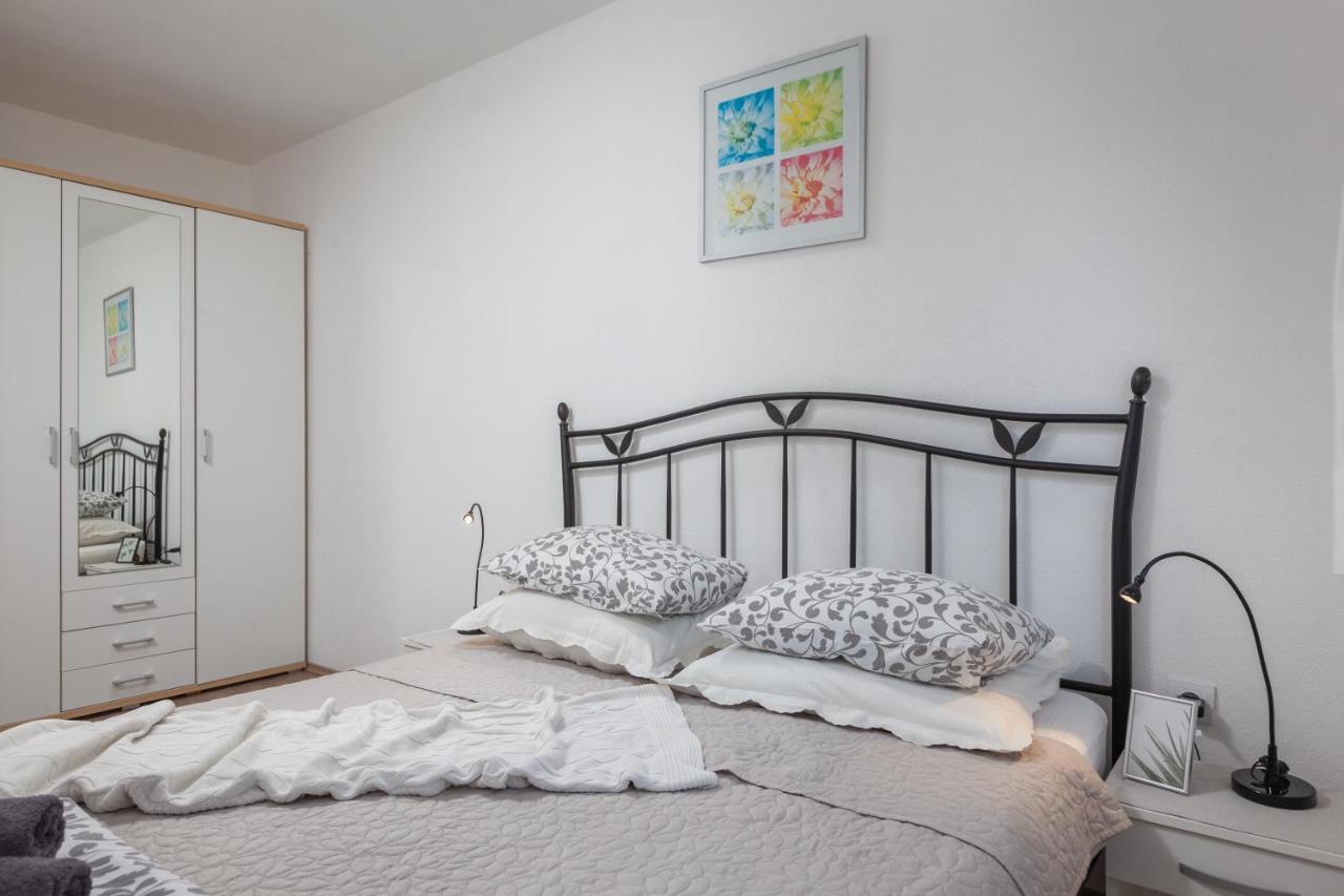 Sea View Ela Apartments Podgora Exterior foto